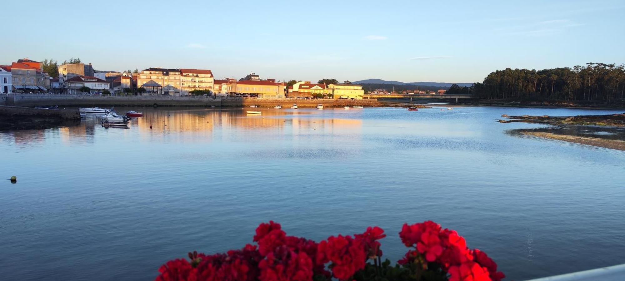 Apartamento El Rincon De Elia, Haz Realidad Tu Sueno De Vivir Con Vistas Al Mar Villanueva De Arosa Luaran gambar